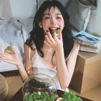 裙子里的戏剧